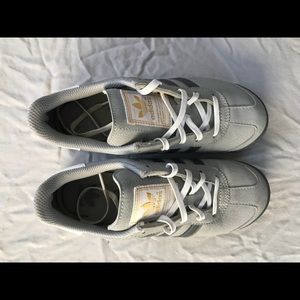 Lightly Worn Adidas Samoa’s